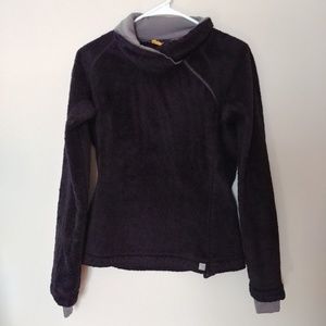 Mountain HardWear Black Fleece Pull Over Sweater